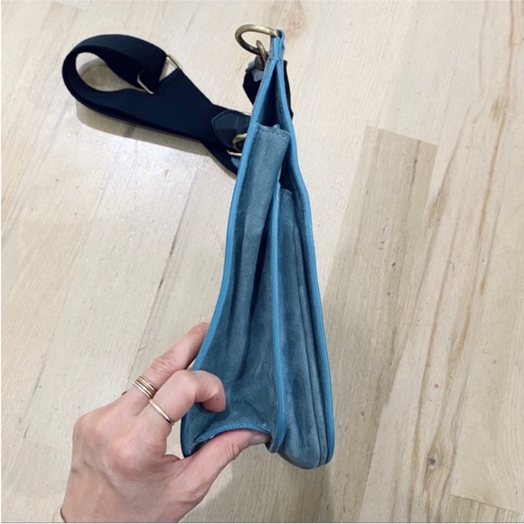 Creatures of Comfort blue gray leather crossbody bag NWT - Picture 9 of 10